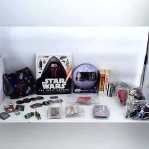 Star Wars Vtg 167 Pieces Action Figures/Kenner/Pez/Books/Pins/Keychain 1977-2015
